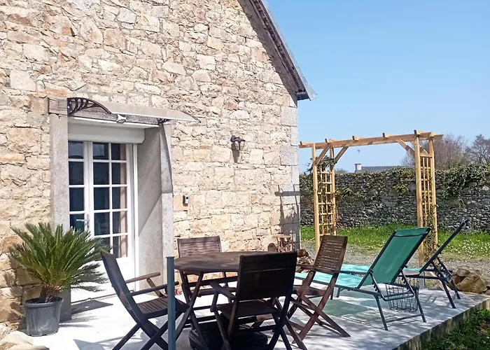 Cottage 3 Etoiles A 25 Mn De La Cote De Granit Rose