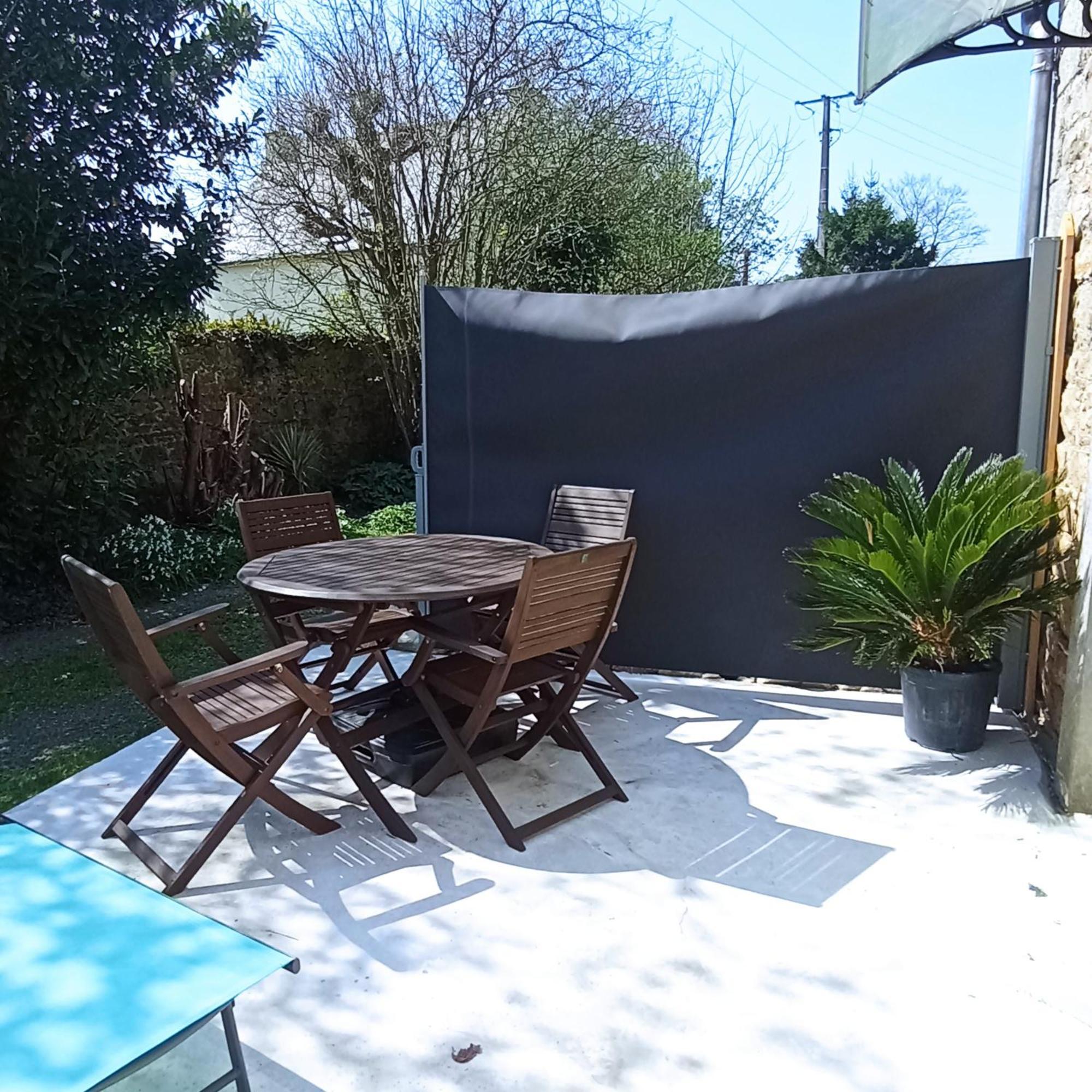 3 Etoiles A 25 Mn De La Cote De Granit Rose *